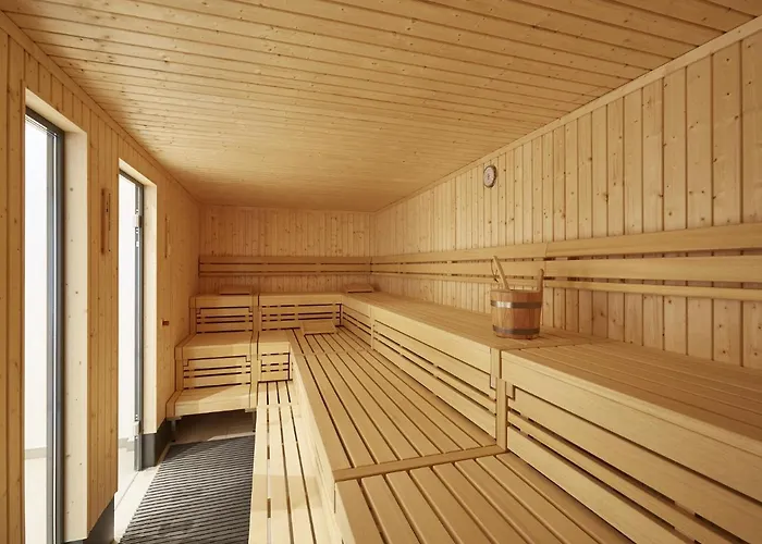 Reetland am Meer - Premium Reetdachvilla mit 3 Schlafzimmern, Sauna und Kamin F10