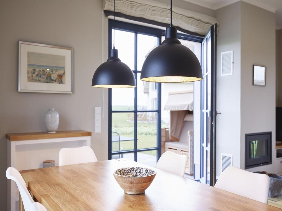 Ferienhaus Reetland Am - Premium Reetdachvilla Mit 3 Schlafzimmern, Sauna Und Kamin F10