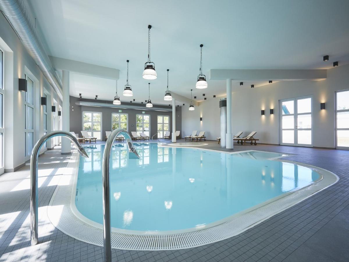 Reetland Am - Premium Reetdachvilla Mit 3 Schlafzimmern, Sauna Und Kamin F10